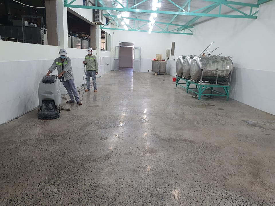 Mài Đánh Bóng Sàn Bê Tông Cam Ranh