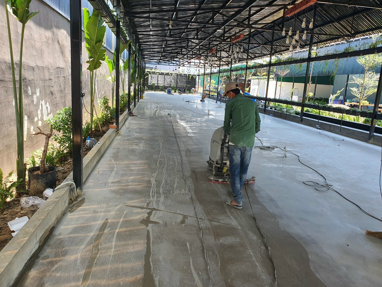 Mài Sàn Đánh Bóng Bê Tông Bình Thuận